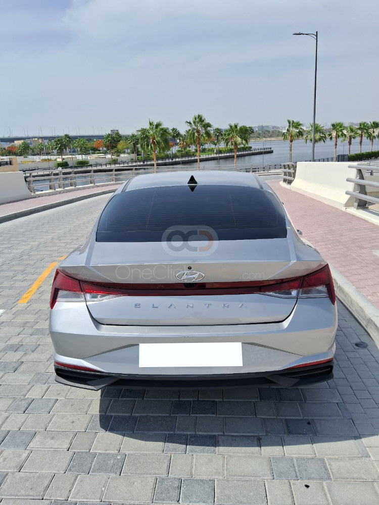 Picture Hyundai Elantra 